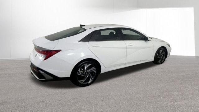 used 2025 Hyundai Elantra car, priced at $20,530