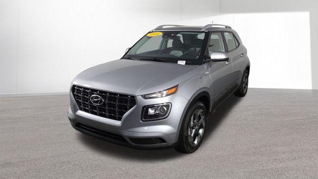 used 2025 Hyundai Venue car, priced at $18,085