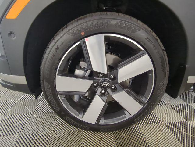new 2026 Hyundai SANTA FE HEV car, priced at $44,611