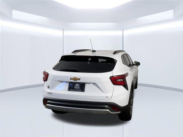 used 2025 Chevrolet Trax car, priced at $21,510