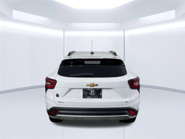 used 2025 Chevrolet Trax car, priced at $18,064
