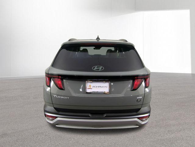 new 2026 Hyundai Tucson car, priced at $29,425