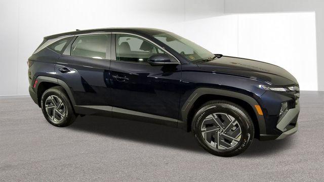 new 2026 Hyundai TUCSON Hybrid car, priced at $30,855
