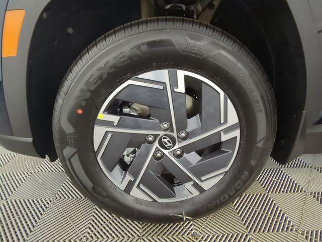 new 2026 Hyundai TUCSON Hybrid car, priced at $30,855