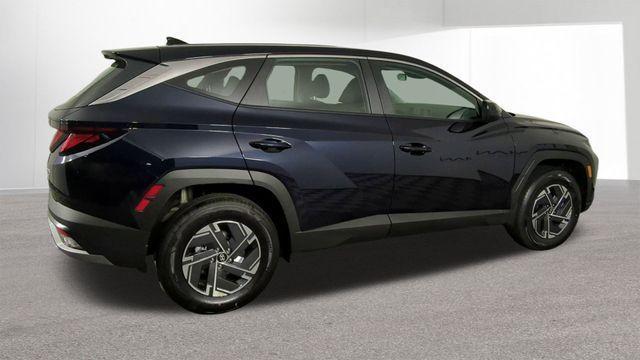 new 2026 Hyundai TUCSON Hybrid car, priced at $30,855