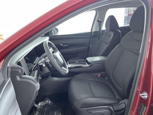 new 2026 Hyundai TUCSON Hybrid car, priced at $29,250