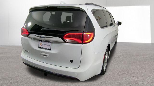 used 2018 Chrysler Pacifica car, priced at $13,167