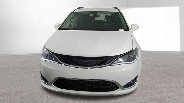 used 2018 Chrysler Pacifica car, priced at $13,167