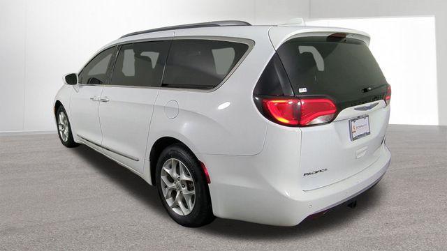 used 2018 Chrysler Pacifica car, priced at $13,167