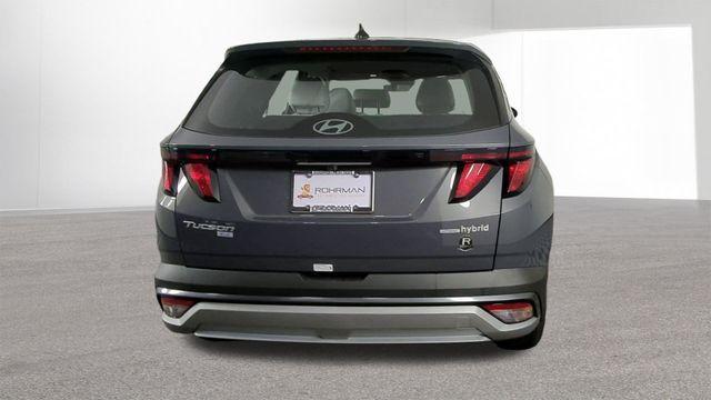 new 2026 Hyundai TUCSON Hybrid car, priced at $30,611