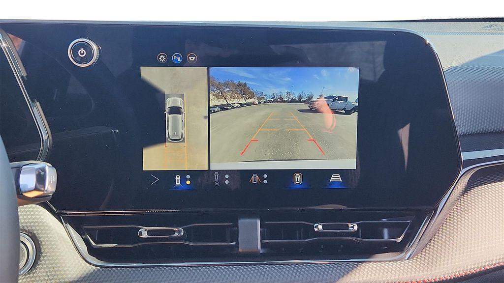 new 2026 Chevrolet Equinox car, priced at $34,562