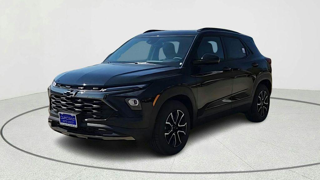 new 2026 Chevrolet TrailBlazer car, priced at $27,919