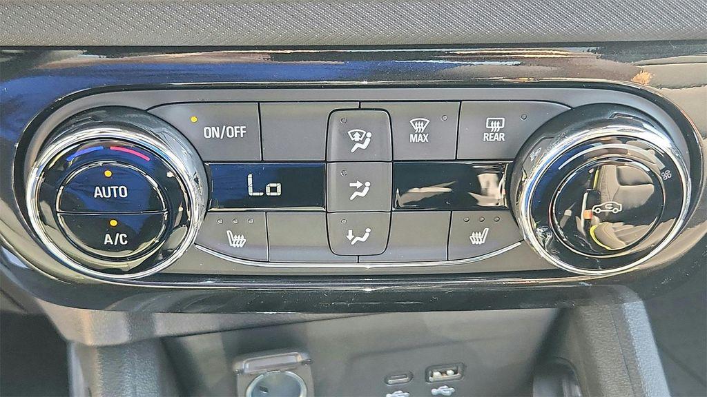 new 2026 Chevrolet TrailBlazer car, priced at $30,140