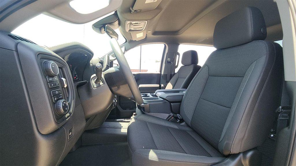 new 2025 Chevrolet Silverado 1500 car, priced at $44,110