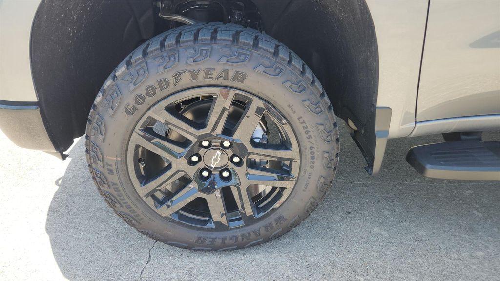 new 2025 Chevrolet Silverado 1500 car, priced at $44,110