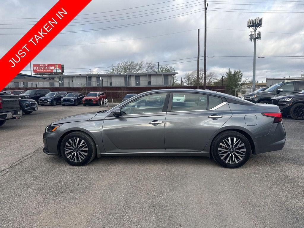 used 2023 Nissan Altima car, priced at $19,674