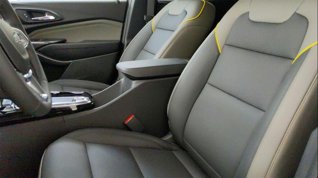 new 2026 Chevrolet Trax car, priced at $27,276