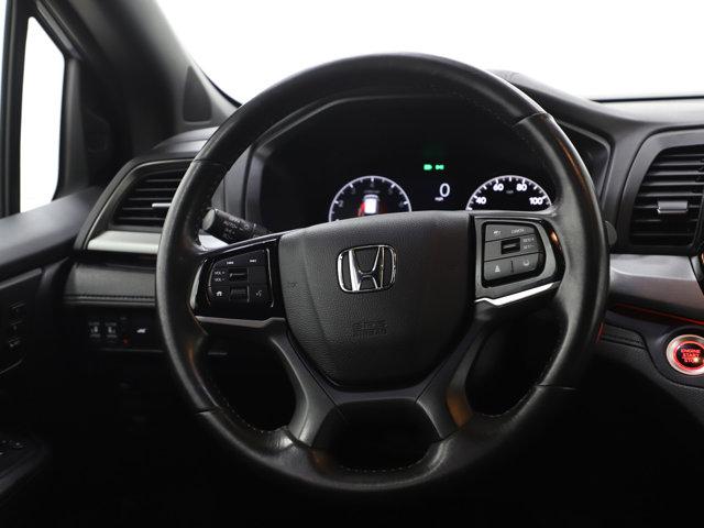used 2025 Honda Odyssey car, priced at $35,348