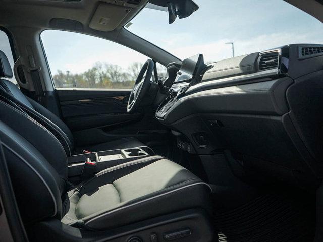 new 2026 Honda Odyssey car, priced at $47,333