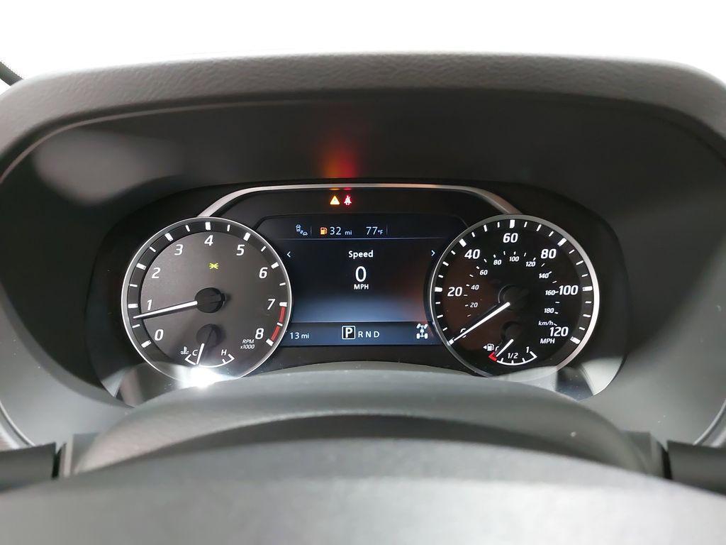 new 2025 Nissan Frontier car, priced at $39,400