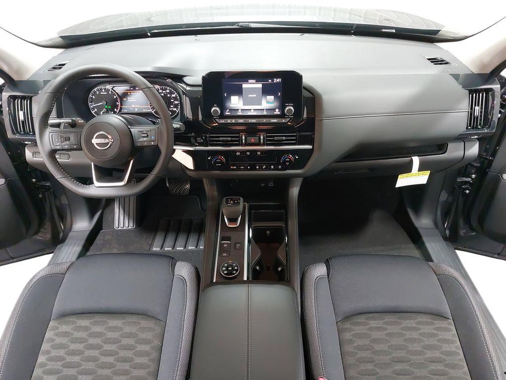 new 2025 Nissan Pathfinder car, priced at $41,000