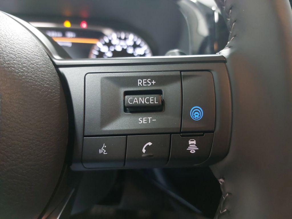 new 2025 Nissan Pathfinder car, priced at $41,000