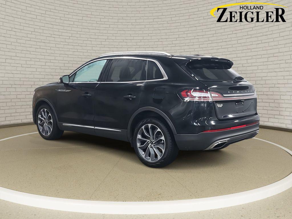 used 2022 Lincoln Nautilus car, priced at $30,213