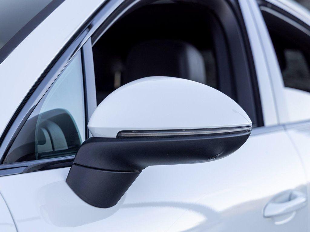 used 2025 Porsche Cayenne car, priced at $91,987