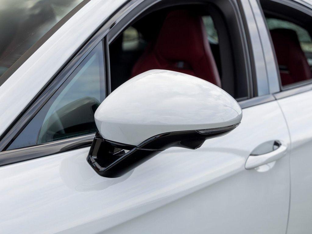 new 2026 Porsche Panamera car, priced at $139,490