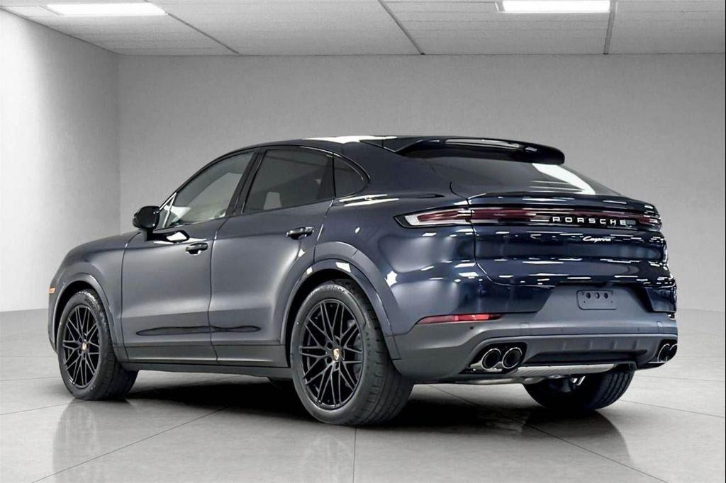 new 2025 Porsche Cayenne car, priced at $116,155