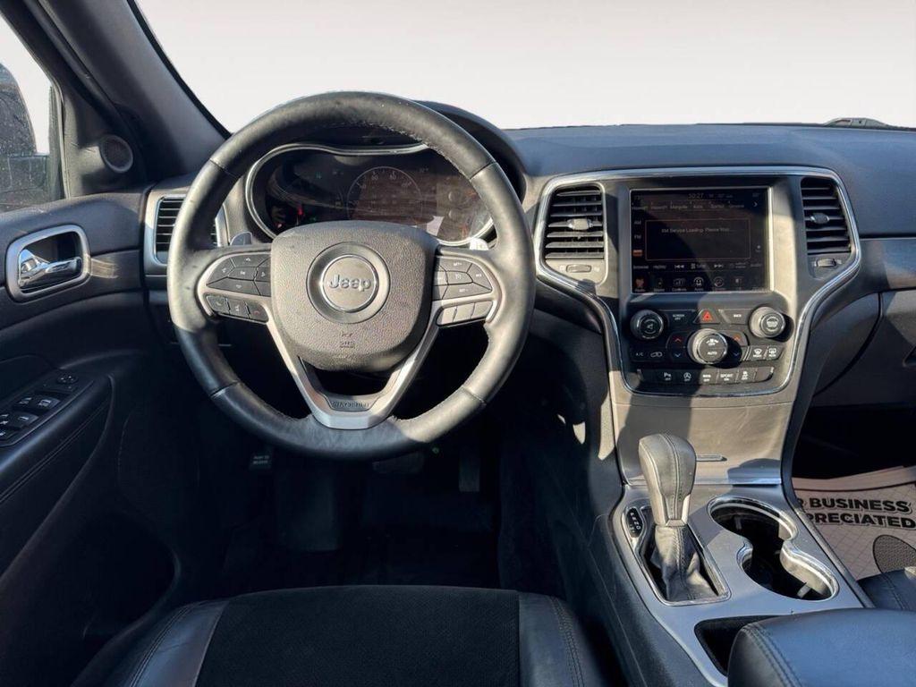 used 2017 Jeep Grand Cherokee car, priced at $15,500