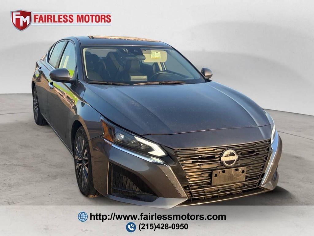used 2023 Nissan Altima car, priced at $21,900