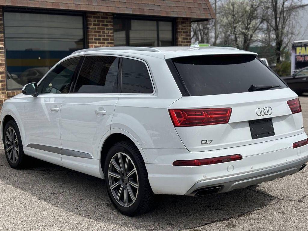 used 2019 Audi Q7 car, priced at $18,900