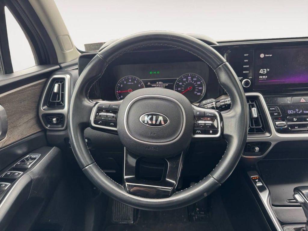 used 2021 Kia Sorento car, priced at $21,900