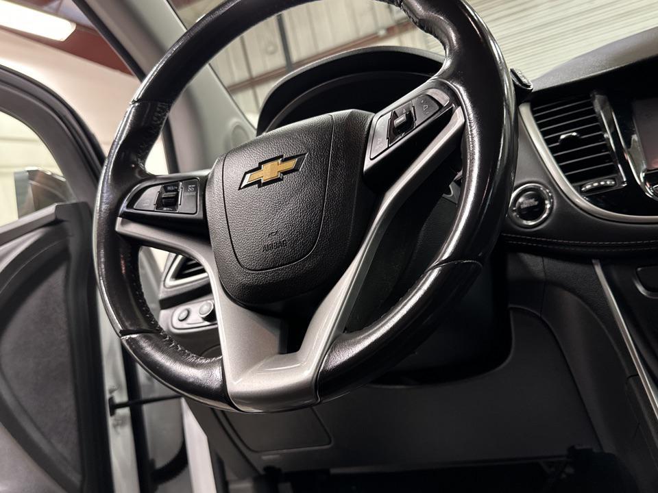 used 2022 Chevrolet Trax car, priced at $18,997