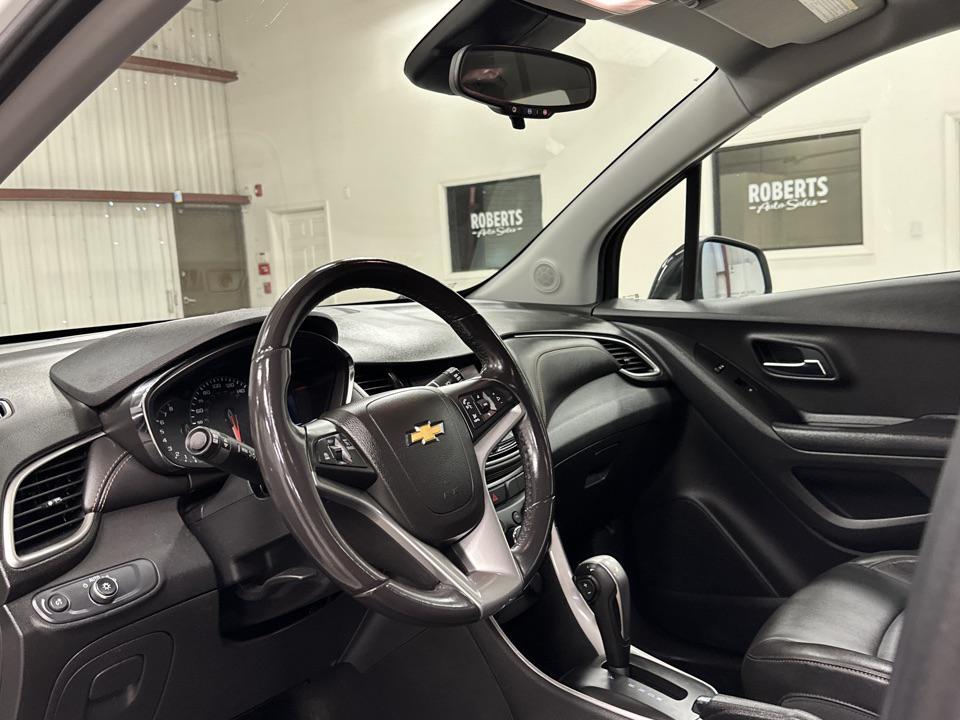 used 2022 Chevrolet Trax car, priced at $18,997