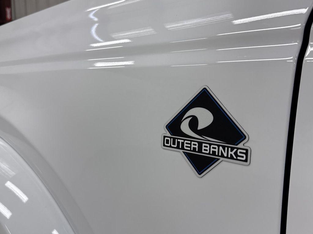 used 2023 Ford Bronco car, priced at $43,997