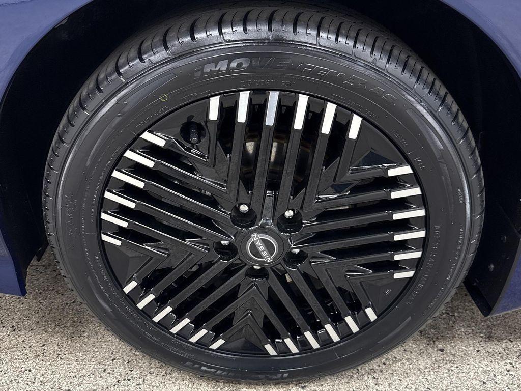 used 2024 Nissan Leaf car, priced at $19,497