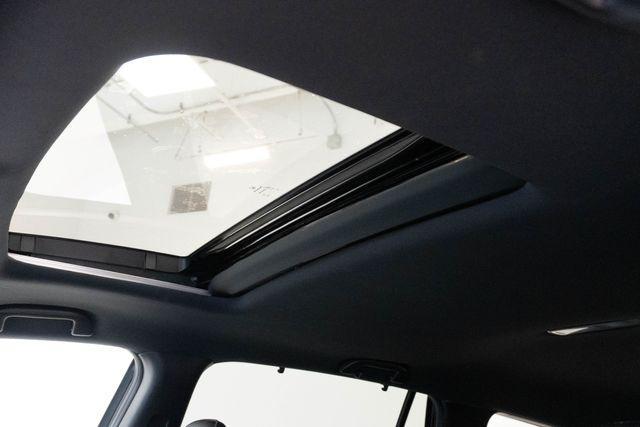 used 2022 Honda Pilot car, priced at $32,888