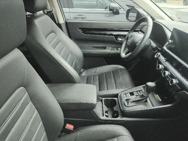 used 2023 Honda CR-V car, priced at $30,995