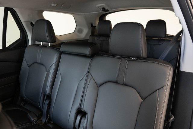 new 2025 Honda Pilot car, priced at $50,895