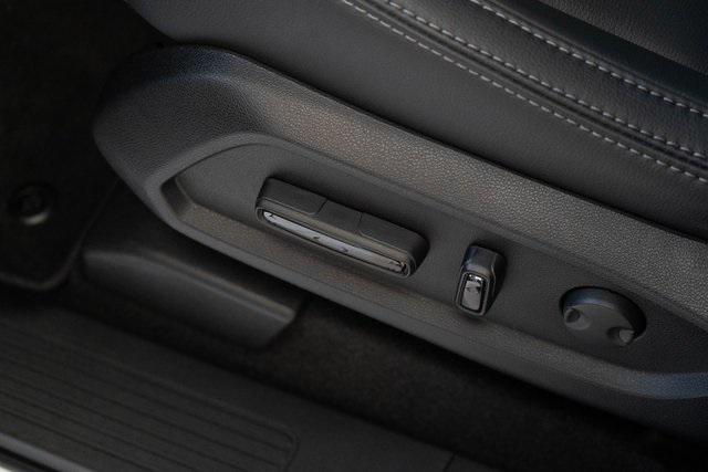 new 2025 Honda Pilot car, priced at $47,050