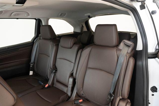 new 2026 Honda Odyssey car, priced at $49,445
