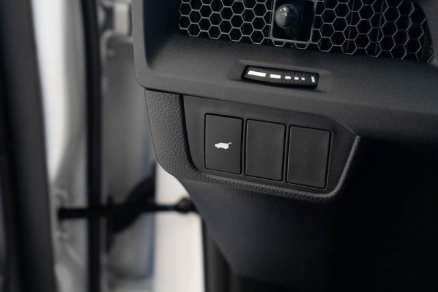 new 2026 Honda CR-V Hybrid car