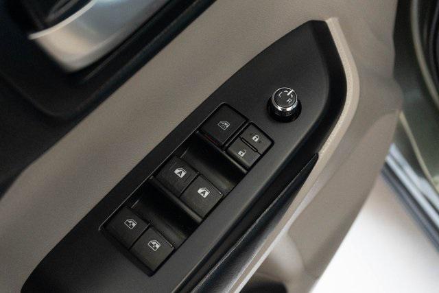 used 2018 Toyota Highlander car, priced at $21,500