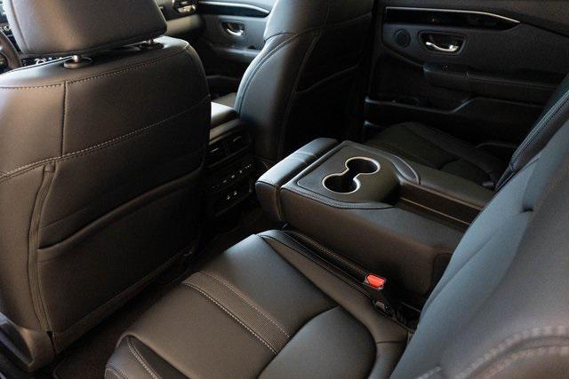 new 2026 Honda Pilot car, priced at $46,445