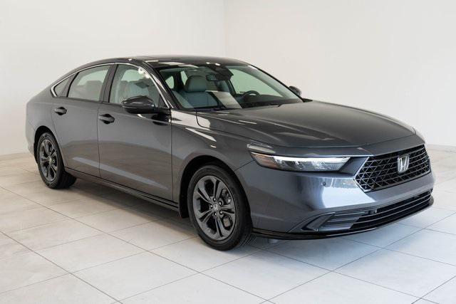 new 2025 Honda Accord Hybrid car, priced at $36,135