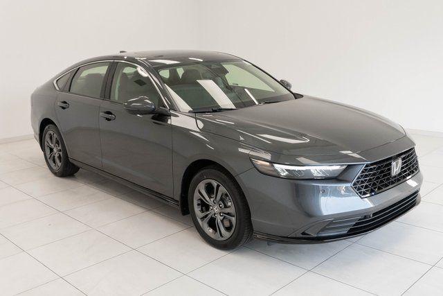 new 2026 Honda Accord Hybrid car, priced at $36,290