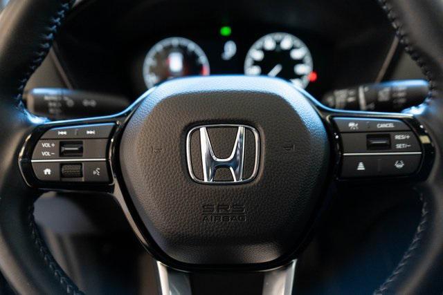 used 2025 Honda CR-V car, priced at $32,995