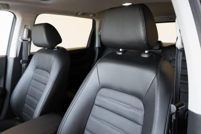 used 2025 Honda CR-V car, priced at $32,995